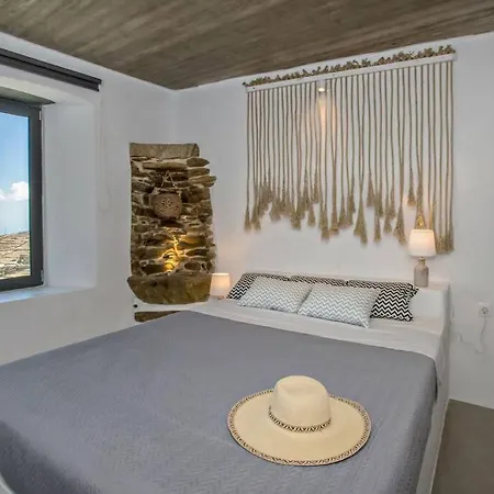 Blackviewtinos Villa *